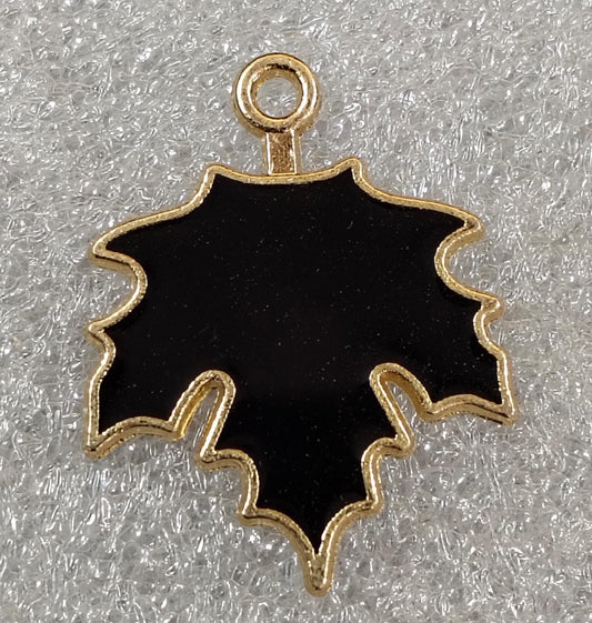Mapple Leaf Charm