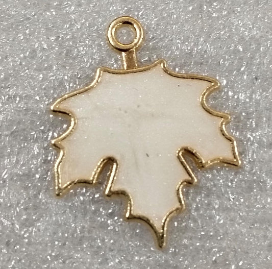 Mapple Leaf Charm