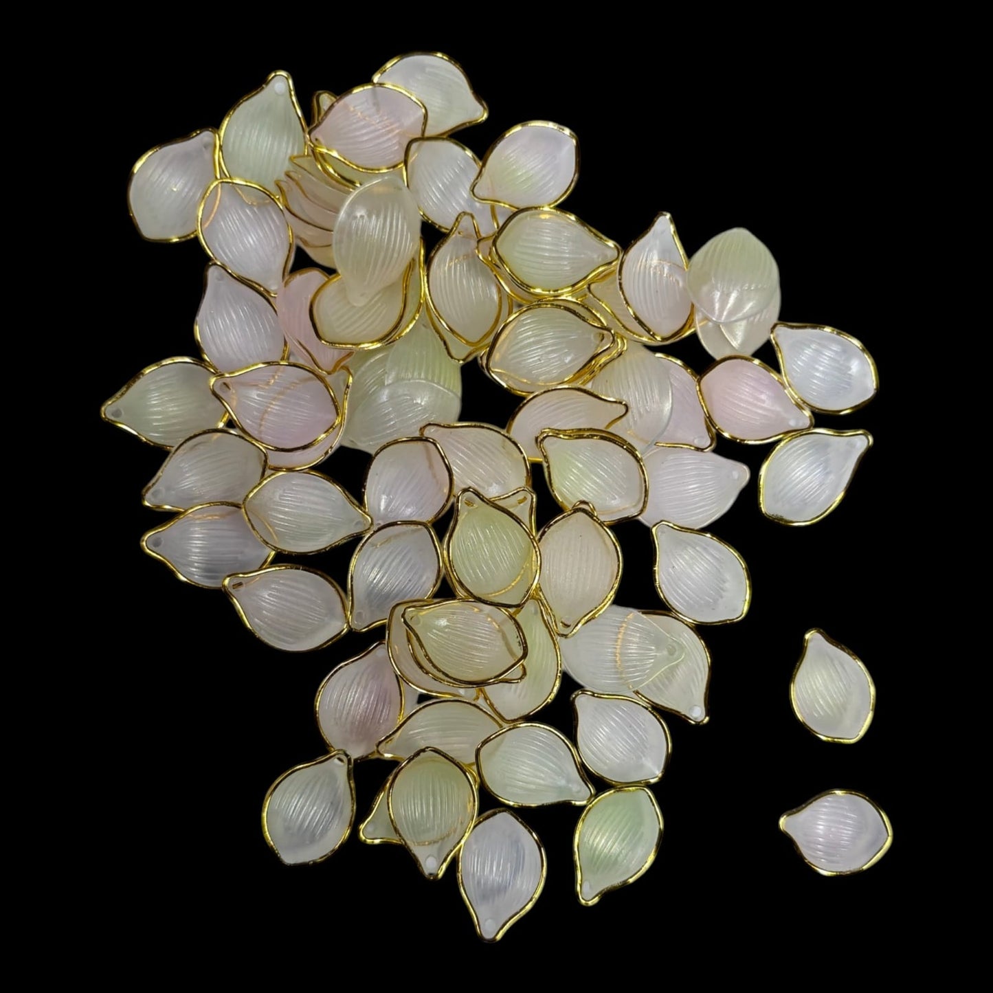 Pearl Petals_27