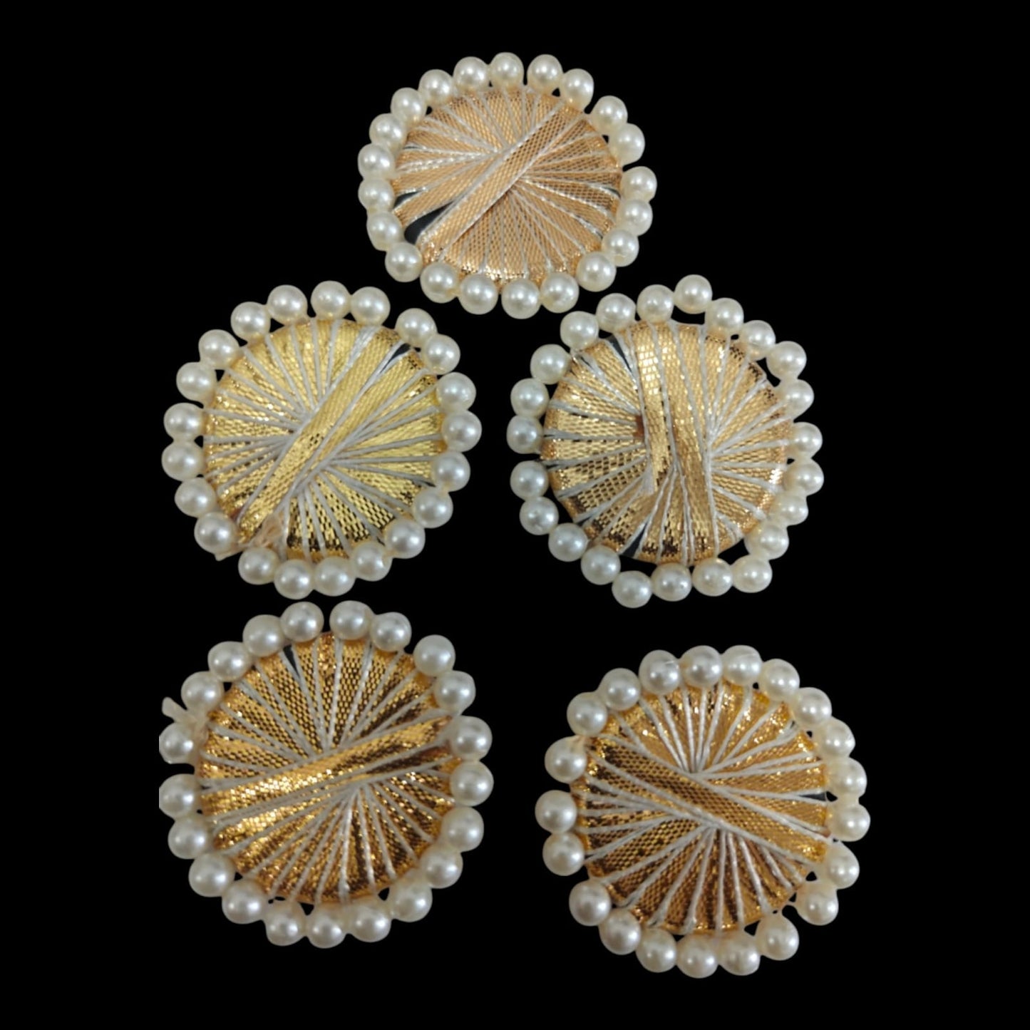 Golden base with white pearl
