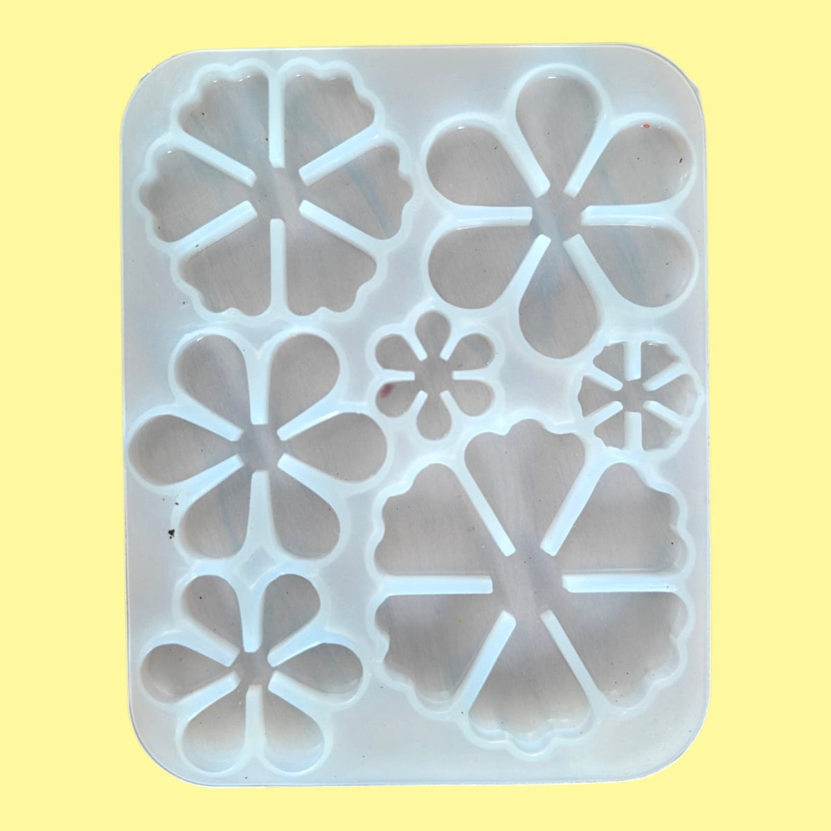7 Cavity Flower Mould -2