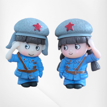 Miniature-Salute Couple blue