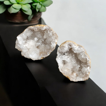 Geode Stone-S2