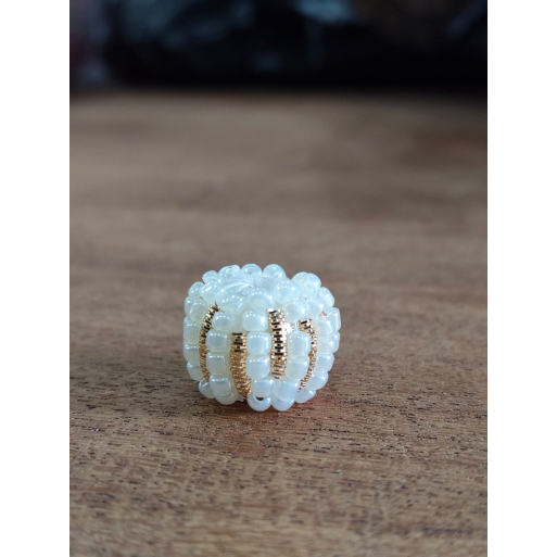 White Pearl Ball White Pearl Ball