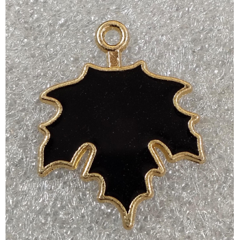 Mapple Leaf Charm