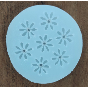 7 Cavity Flower Mould