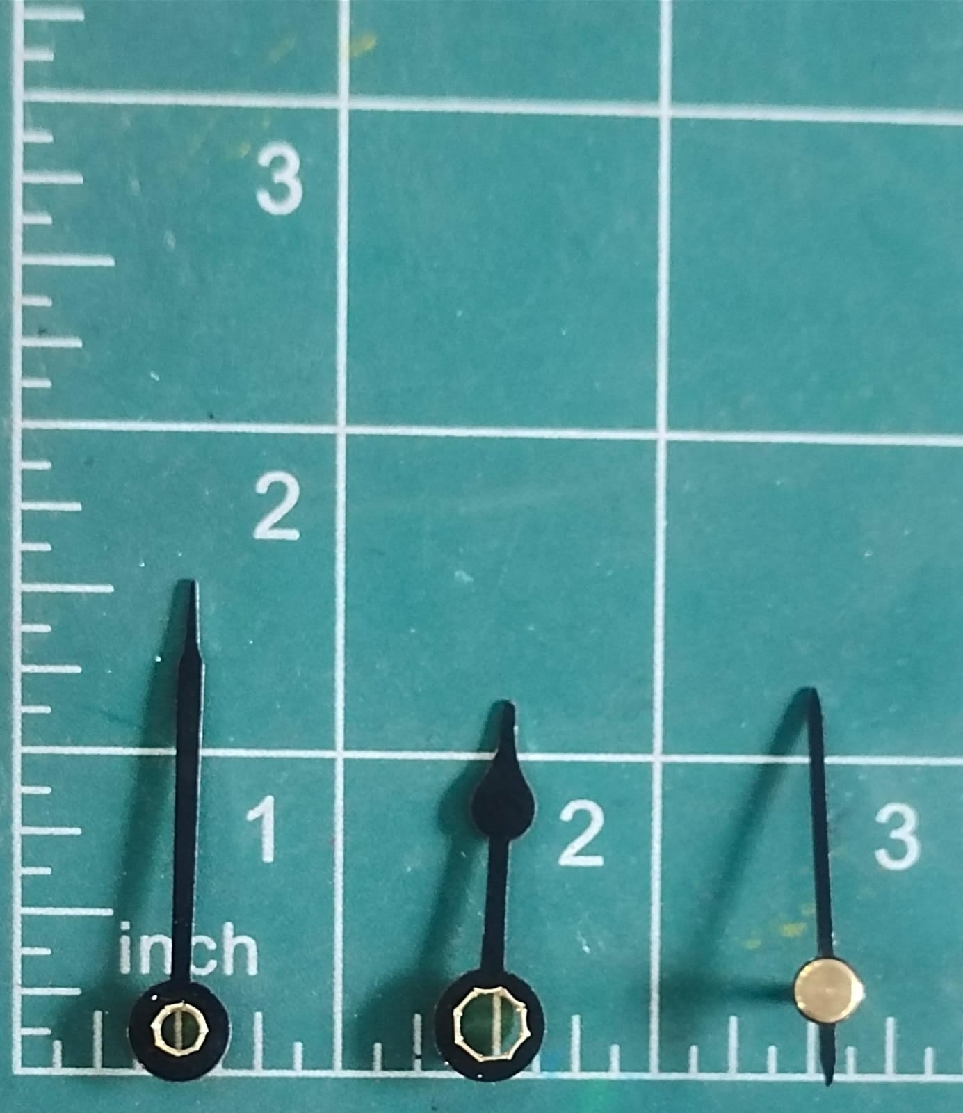 Needle Black Extra Small