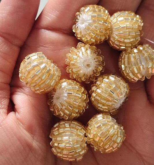 Golden Cut dana Ball