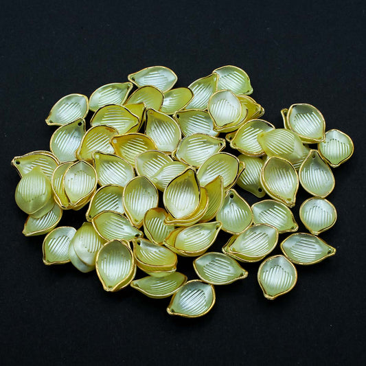 Pearl Petals_11