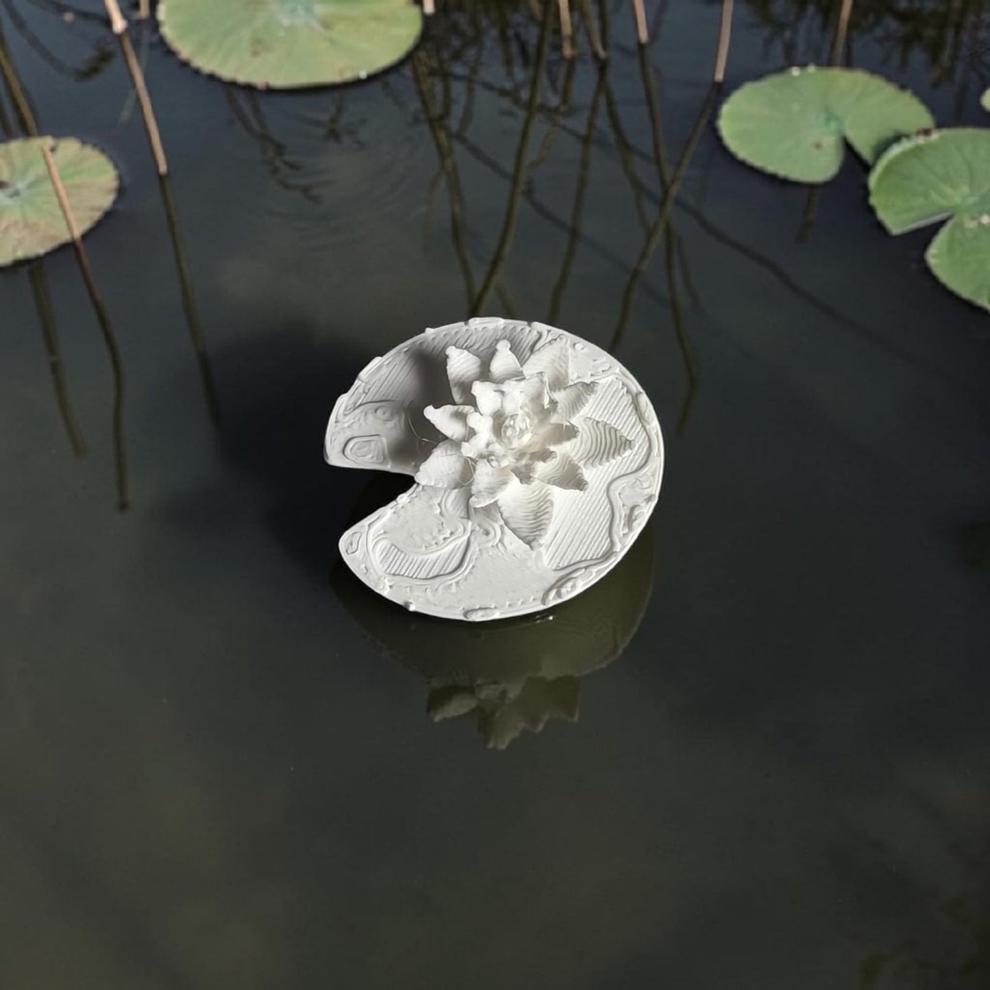 Lotus with Leaf -Small