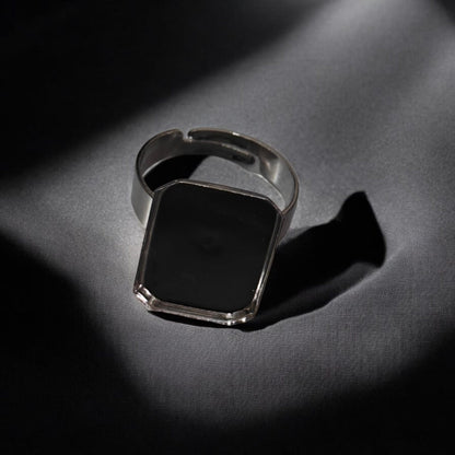 Rectangle shape finger ring