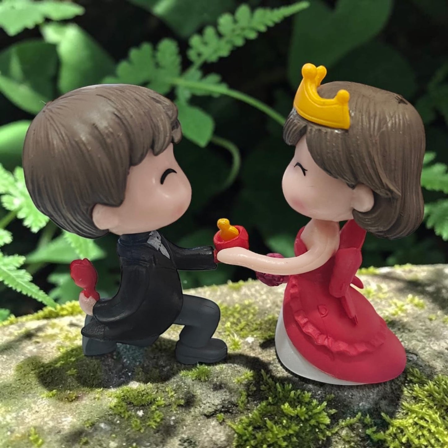 Couple Miniature-39