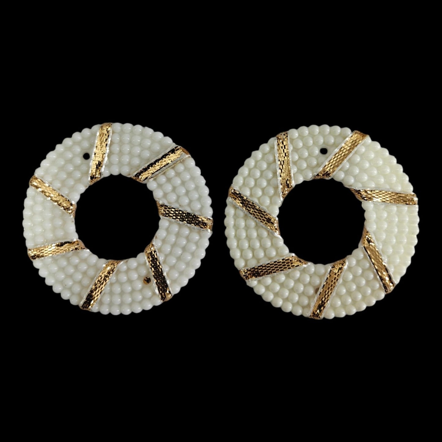 White ring