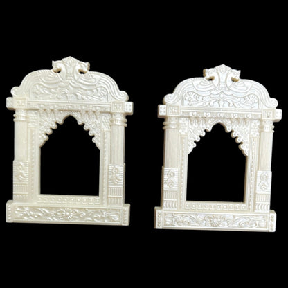 White Jharokha