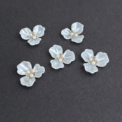 White Pearl Flower_01